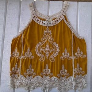 Ultra Pink Women’s Tank Top with Lace & Embroidery‎ Size Large